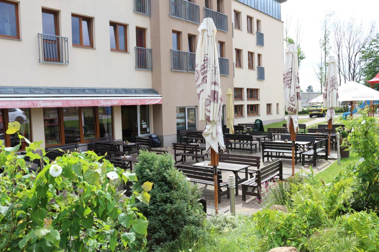 Hotel Petra Либерец Екстериор снимка